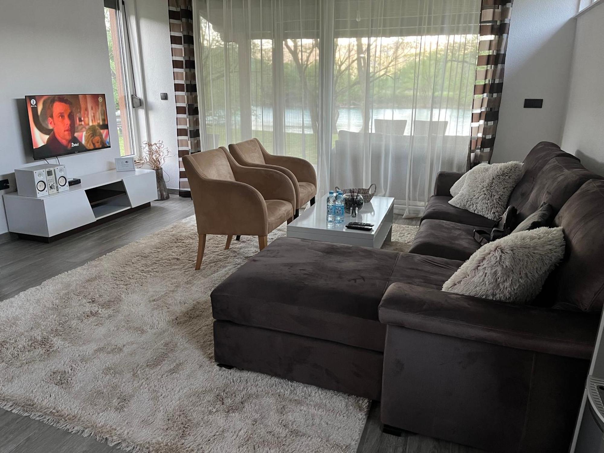 House Legacy Villa Bihac Luaran gambar